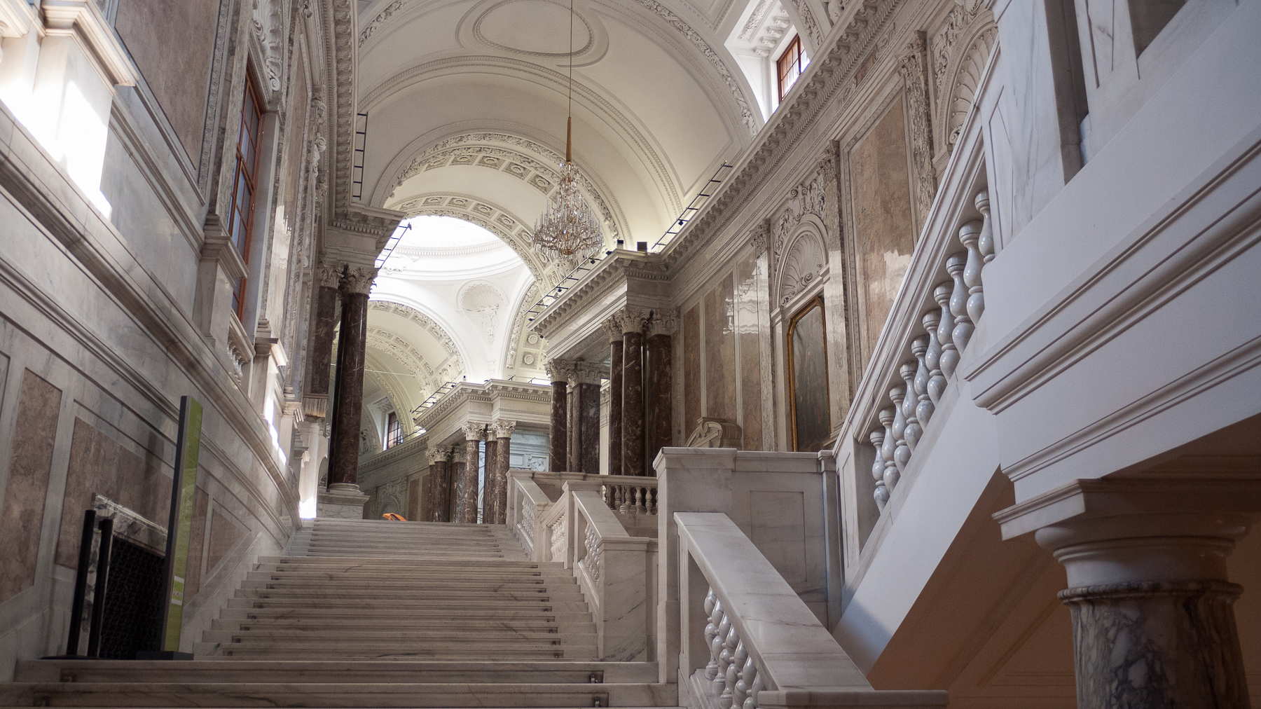 Innenansicht Treppe Hofburg